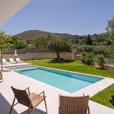 Petra Philippos Villa