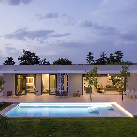 Petra Philippos Villa *
